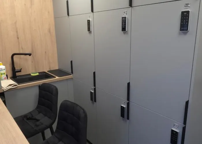 Capsbook Kopanina 2 * Posen