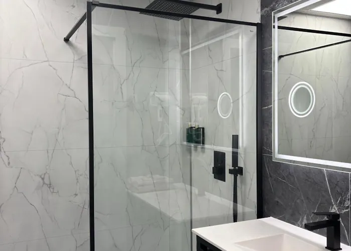 Capsule hotel Capsbook Kopanina 2